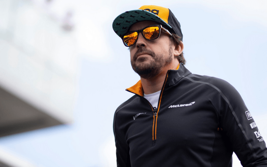 F1, incidente in bici per Fernando Alonso in Svizzera