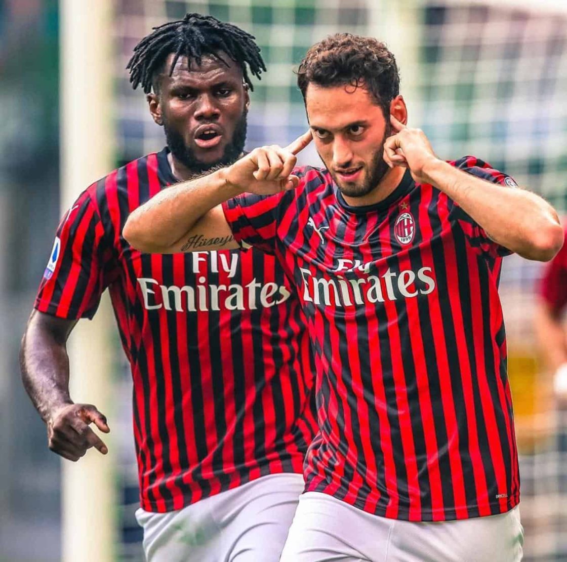 Milan, summit con Stipic: infortunio Calhanoglu, ma può rinnovare la prossima settimana