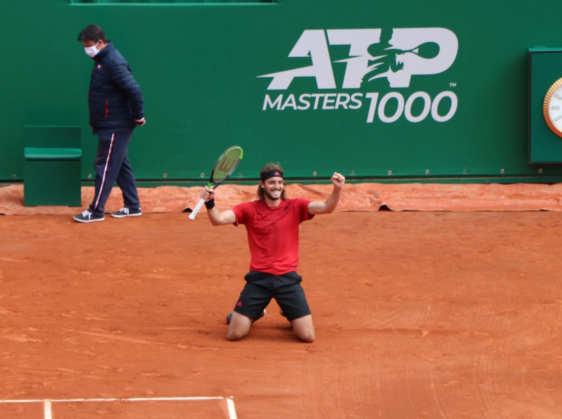 Tennis, ATP 500 Barcellona: Tsitsipas spegne i sogni di Sinner