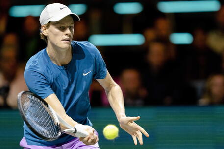 Tennis: Sinner cede a Medvedev nell’ATP 250 di Rotterdam