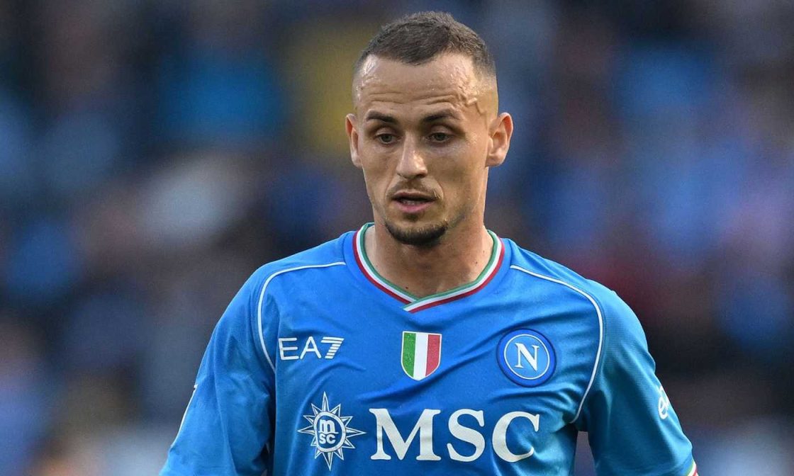 Napoli, infortuni per Olivera e Lobotka